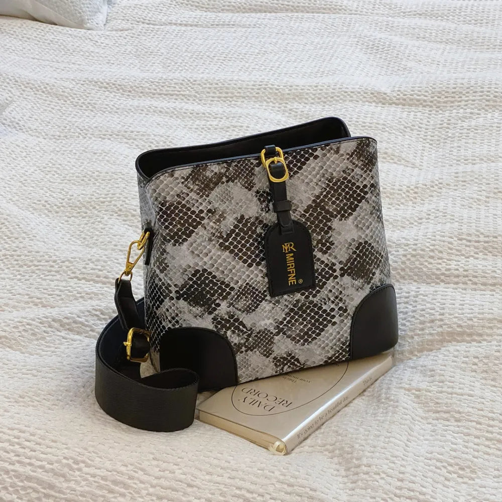Stylish faux leather shoulder purse