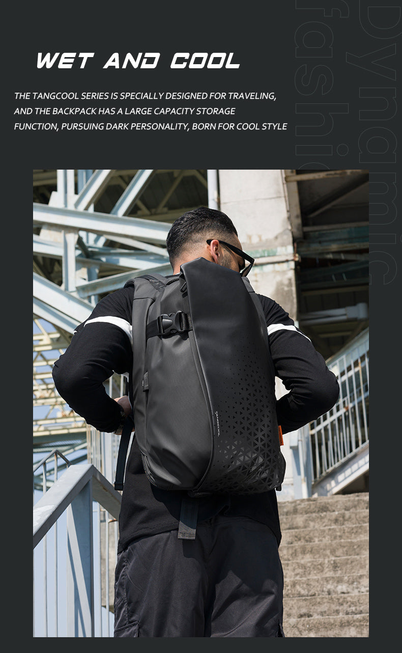 The New Fashion All-Match Cool Outdoor Travel Large Capacity Backpack For Men