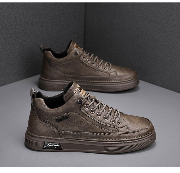 Men’s casual waterproof shoes