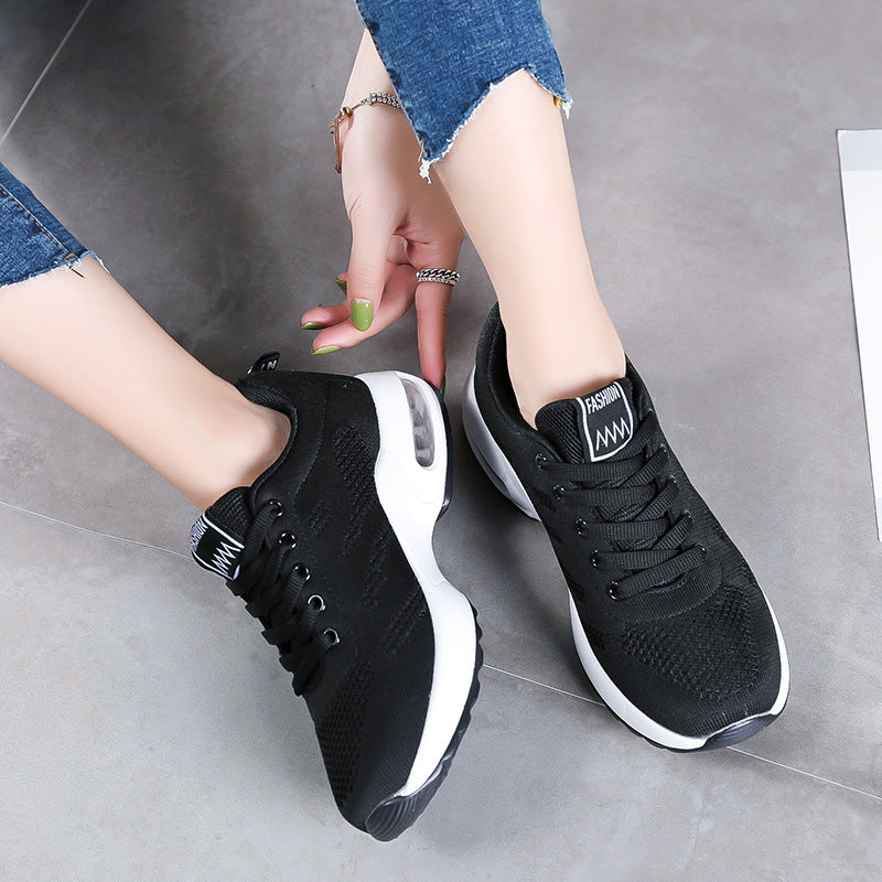 Flyknit soft sole athletic shoes