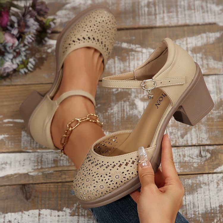retro hollow sandals for women