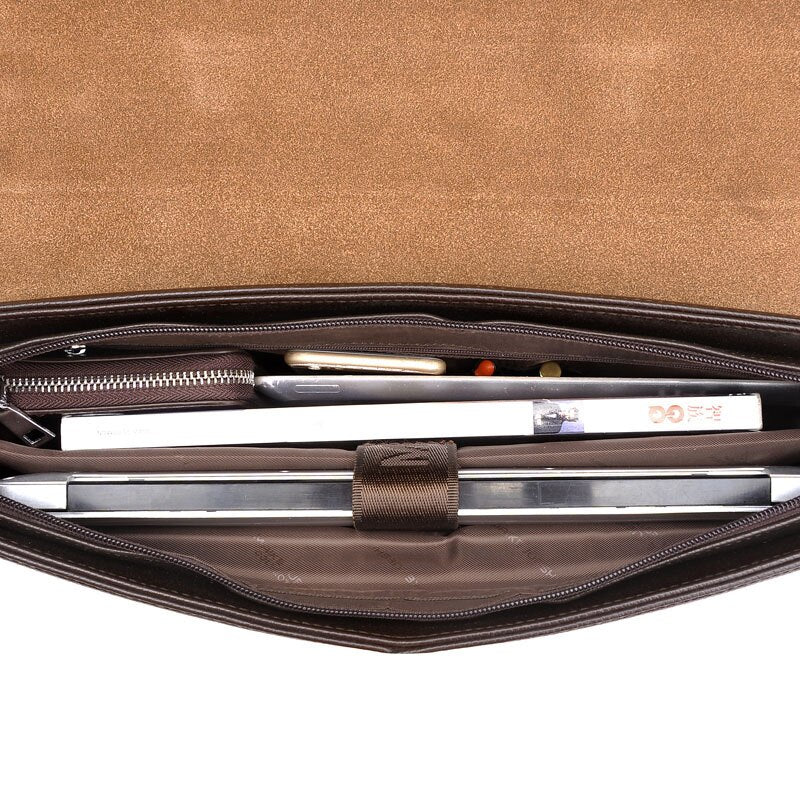 Inside compartments of men’s messenger bag