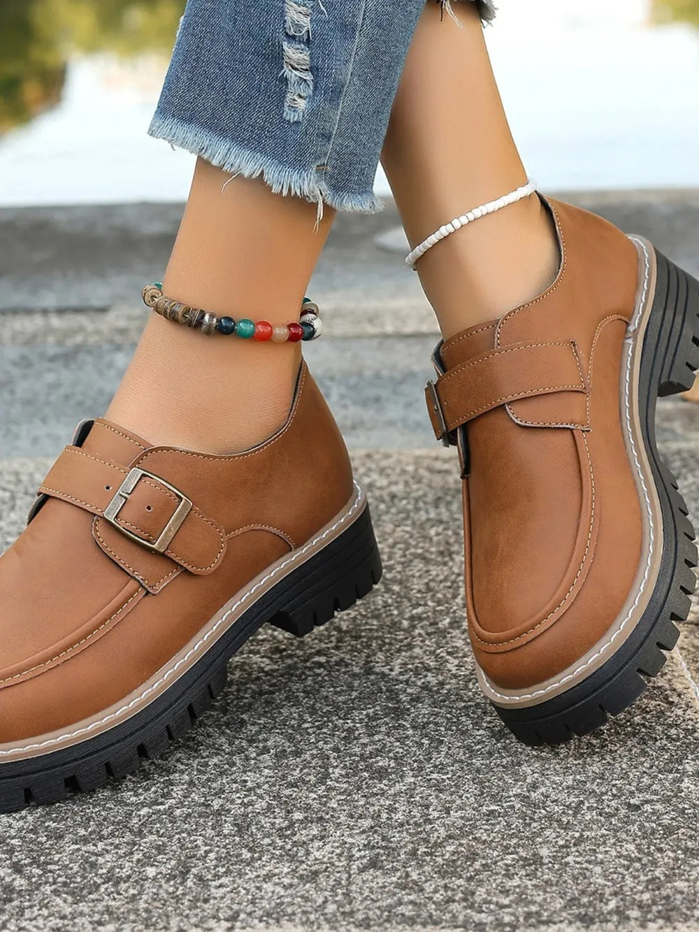 Black PU leather flat shoes
