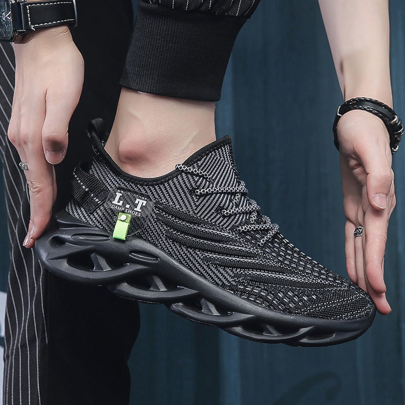 outdoor breathable sneakers