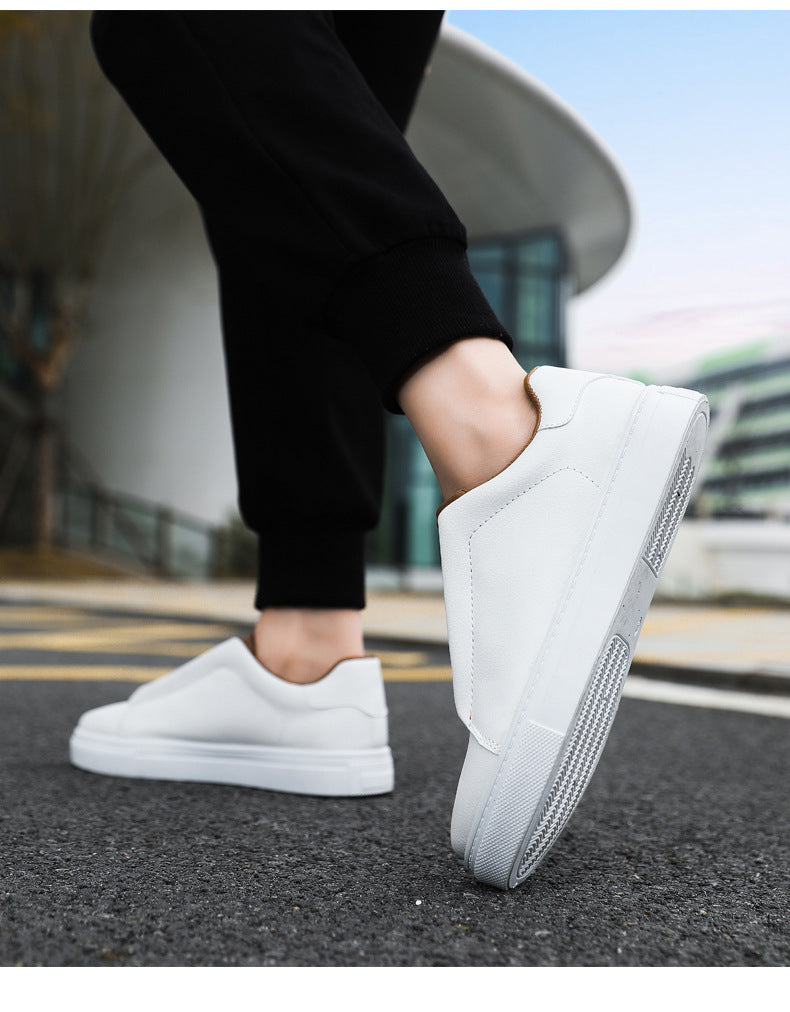 flexible sport sneakers for men