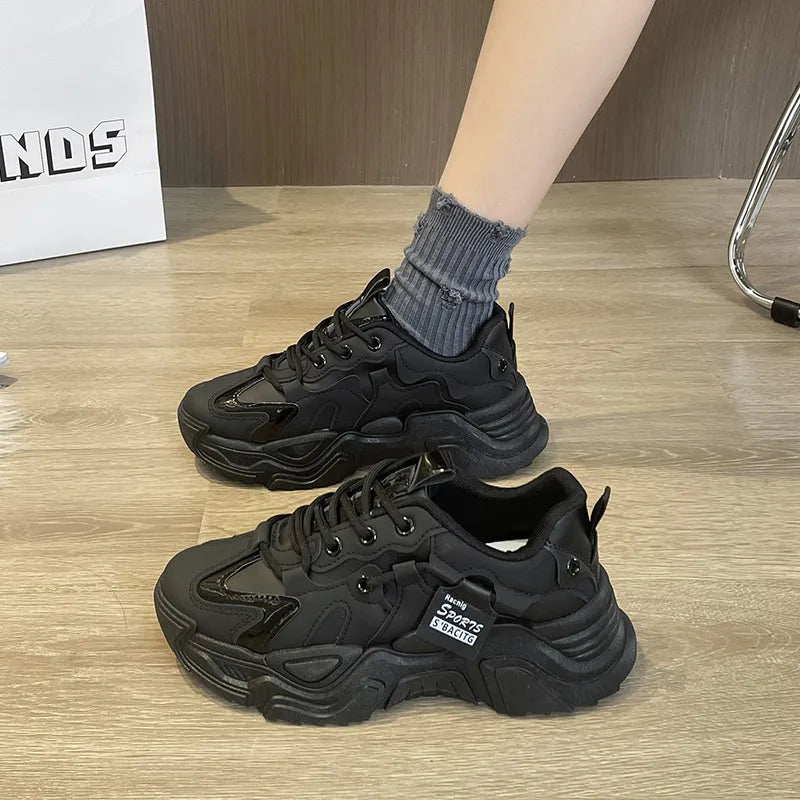 Thick-soled fashion sneakers for women