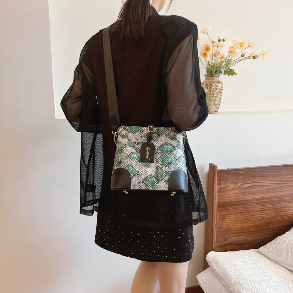 stylish casual crossbody
