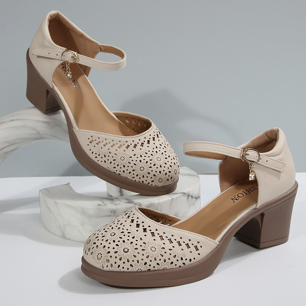 timeless design women’s sandals