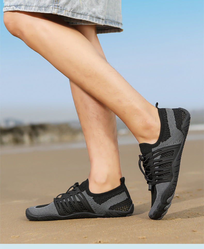 men’s and women’s aqua shoes