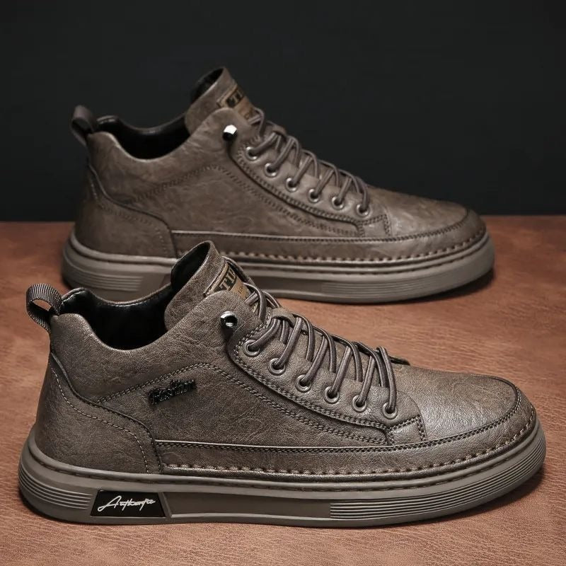 Men’s waterproof black leather shoes