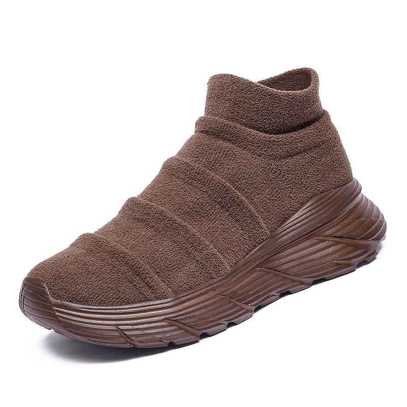 casual knit shoes with mesh upper