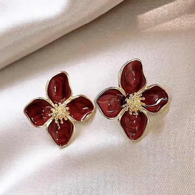 Vintage Hong Kong style drop glaze red flower earrings, three-dimensional small flower earrings