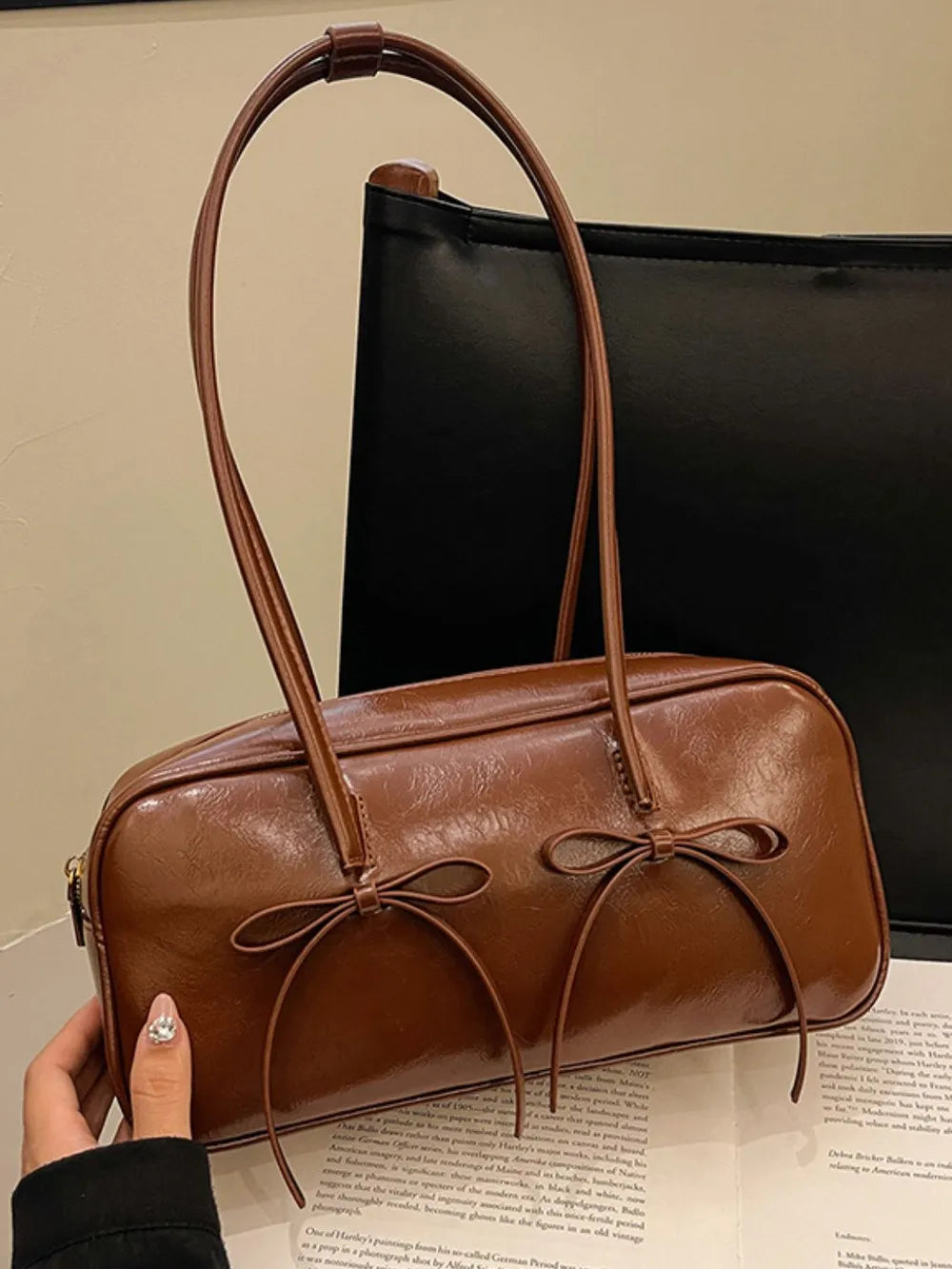 Lightweight PU leather purse