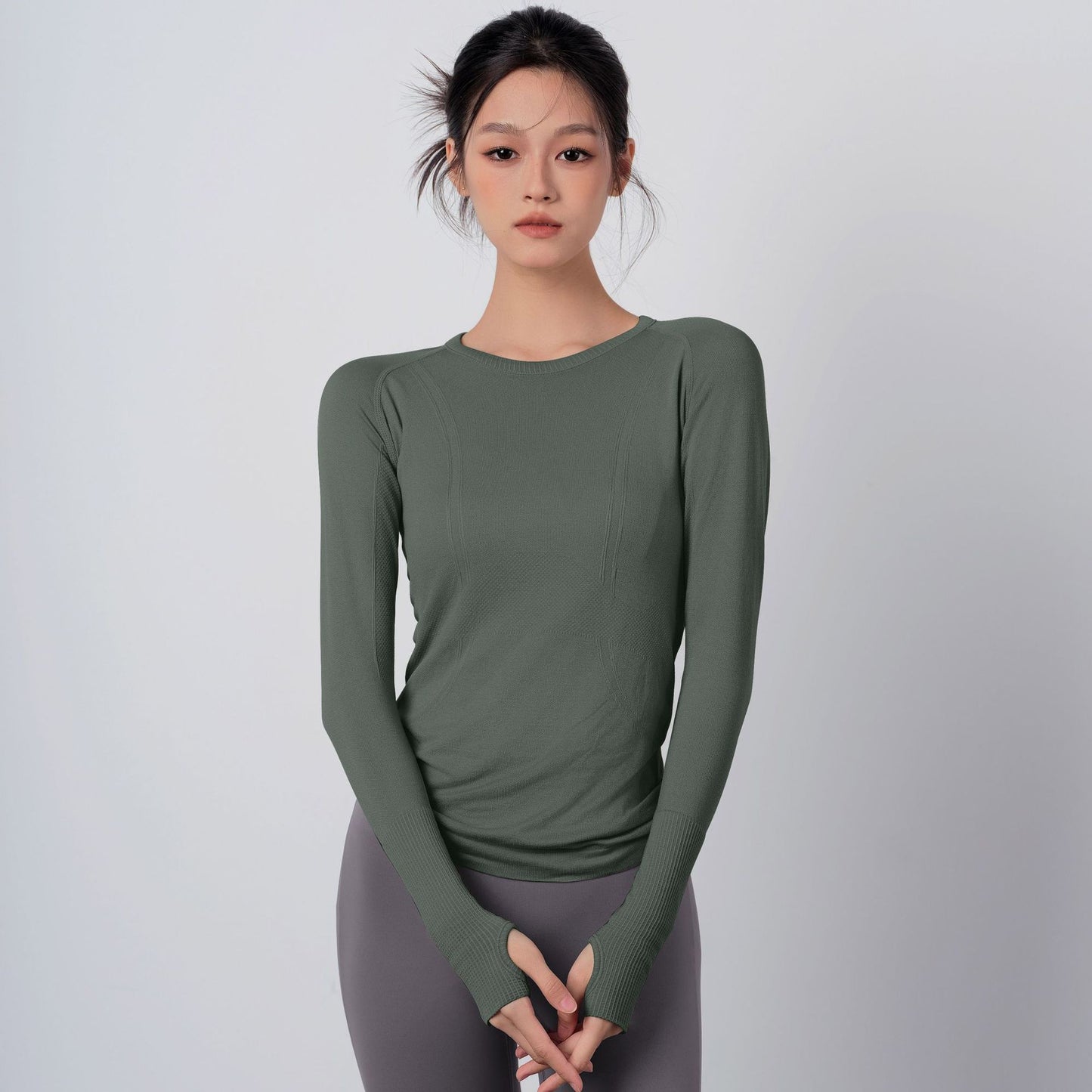 Comfortable workout shirt for cold weather