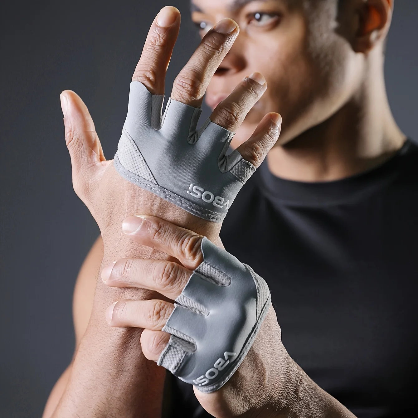 The GripCore 4-Finger Minimalist Lifting Grips