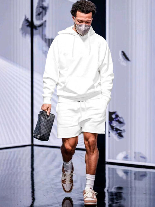 Men’s Streetwear Essentials 2026: Build a Clean &amp; Modern Outfit