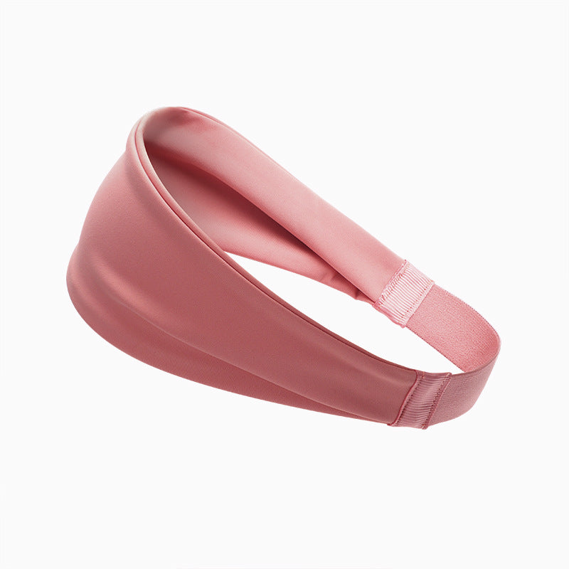 Elastic headband in black color

