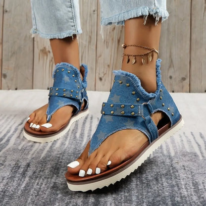 Women’s studded flat sandals


