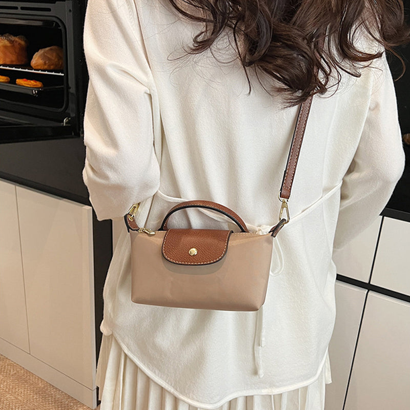 trendy women’s handbags 2025

