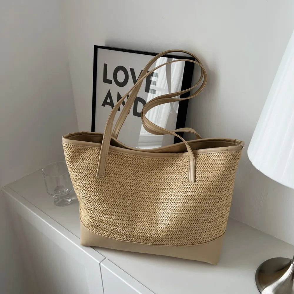 Handheld straw weave bag

