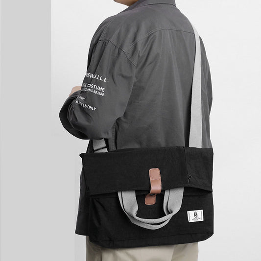 Casual men’s messenger bag front view

