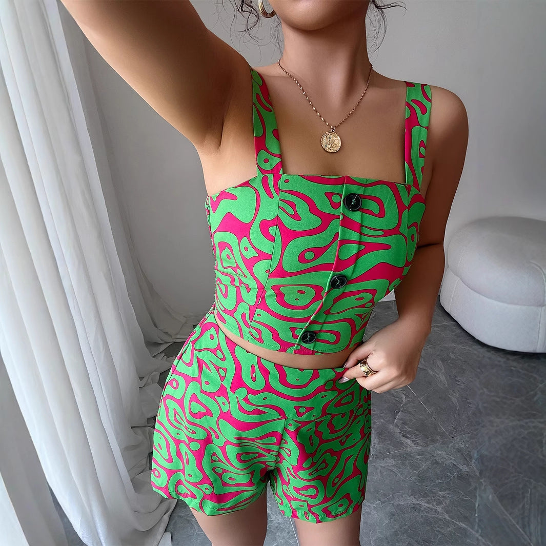 Two-piece set with camisole and printed shorts

