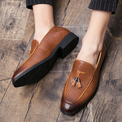 The 'Vantage' Pointed-Toe Leather Loafers