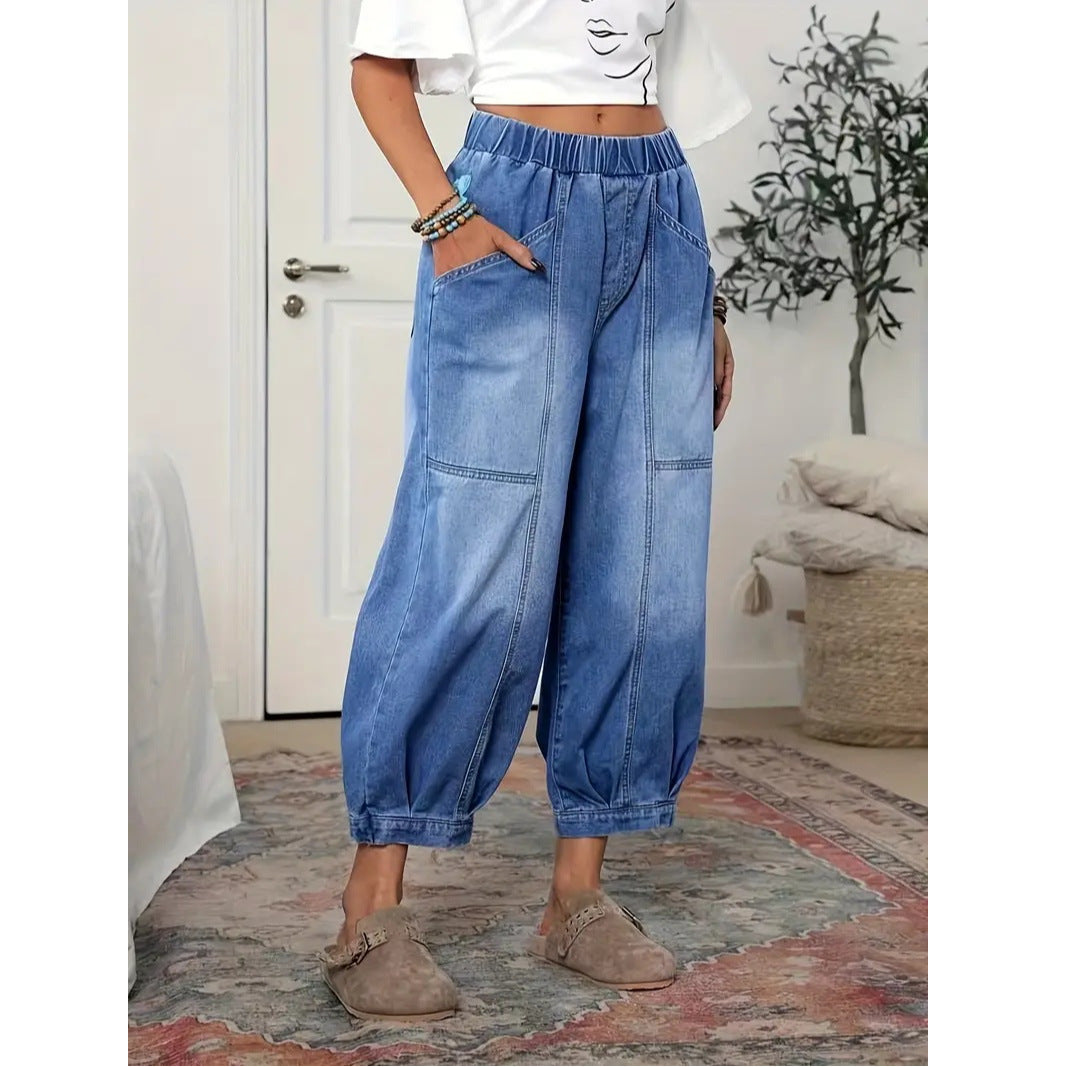 The 'Nostalgic-Edge' High-Rise Denim Capris