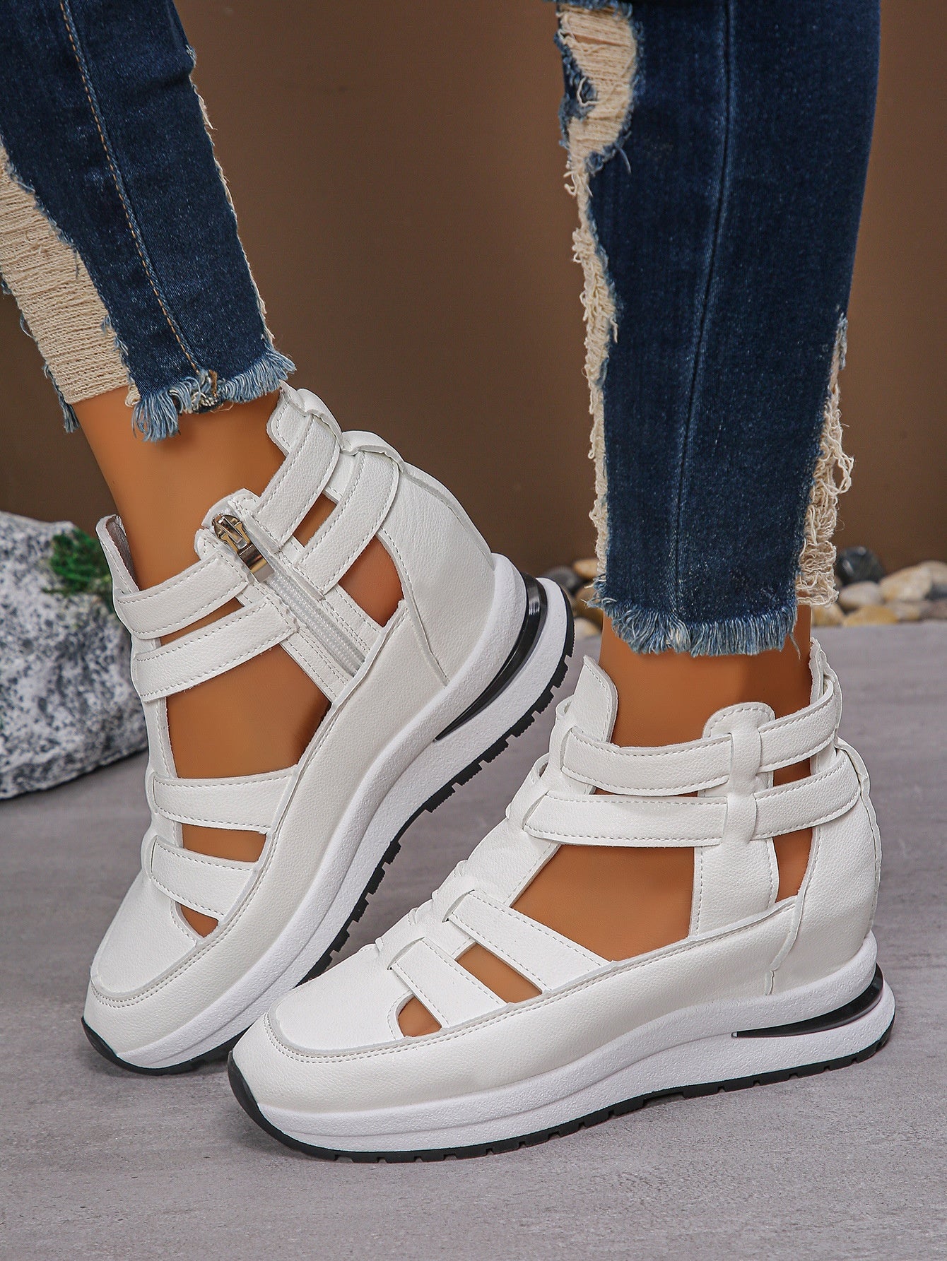 Women's Close-toed Hollow-out Sandals Summer Fashion Platform Shoes