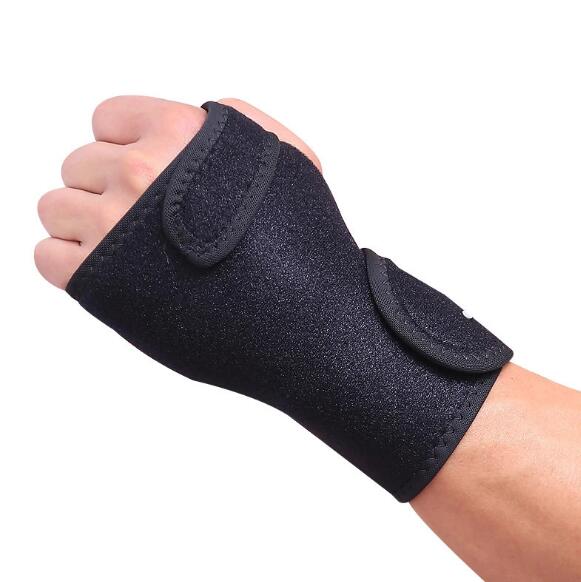 Heavy-duty bracer for impact resistance in sports

