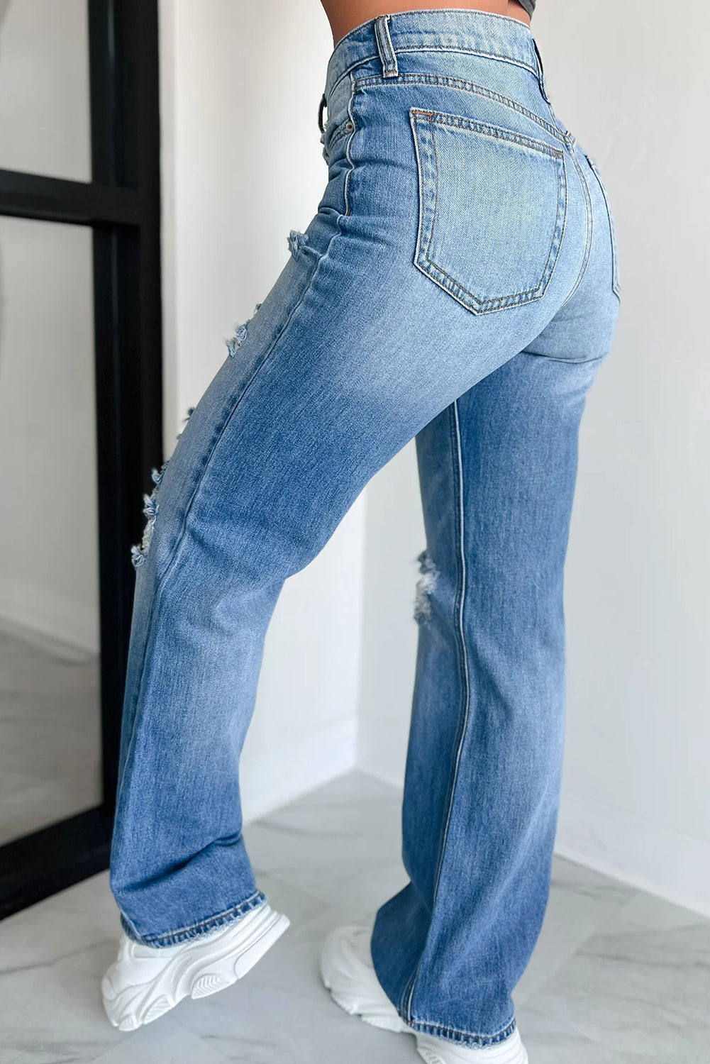 The 'Myosotis' Distressed Mid-Rise Straight Jeans