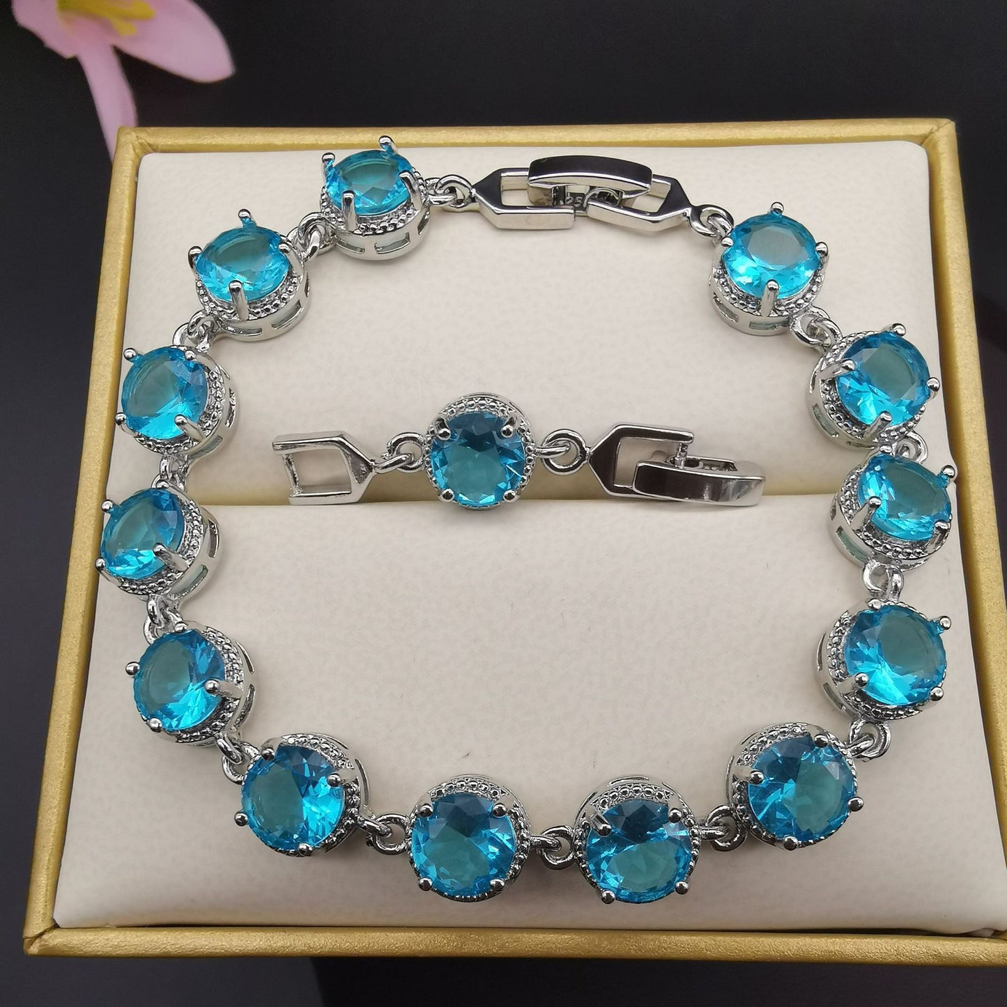 European And American Style Jewelry Round Diamond 4 PCs Set