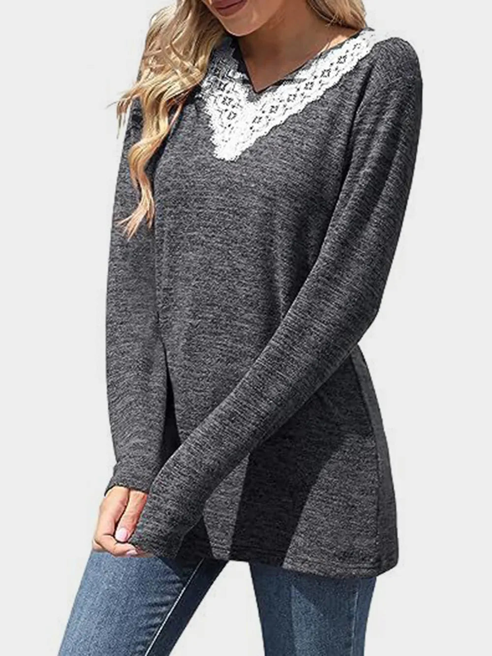 Solid color V-neck loose casual long sleeved T-shirt top for women's wear