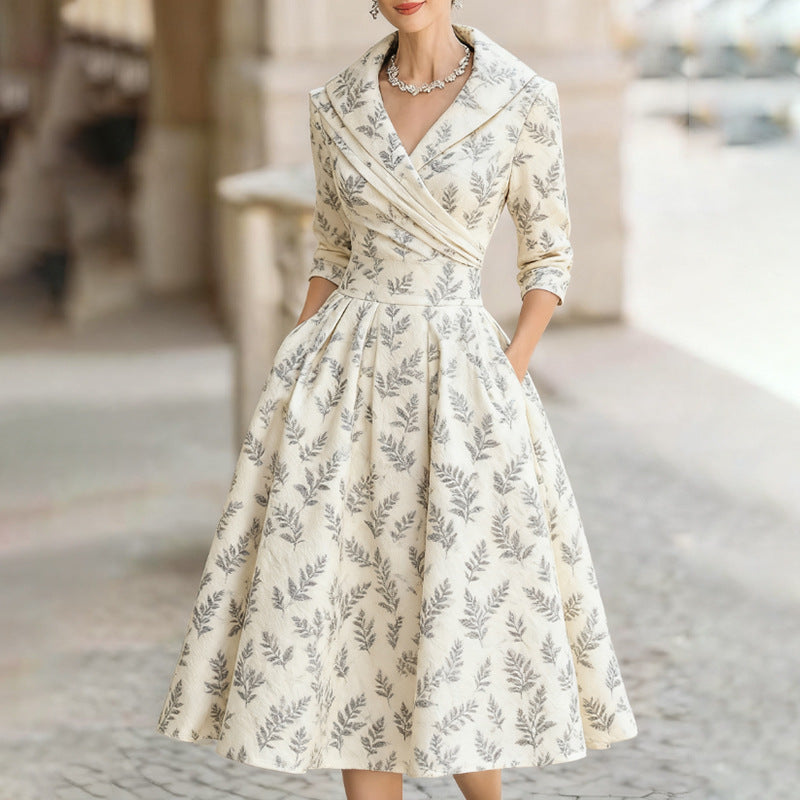 The 'Belle-Époque' French-Style Cinched Waist Dress
