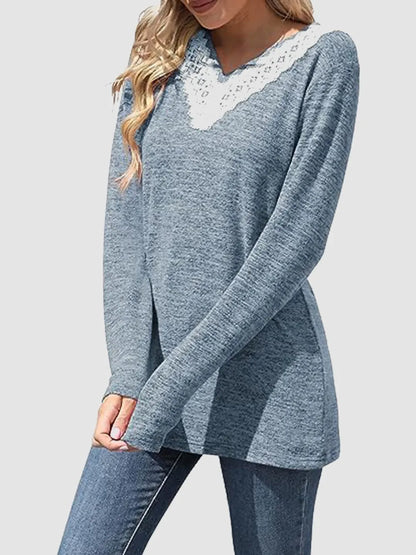 Solid color V-neck loose casual long sleeved T-shirt top for women's wear