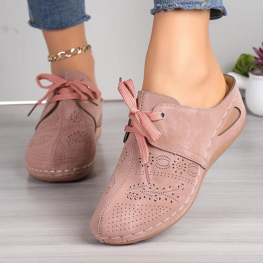 Women’s lace-up wedge sandals

