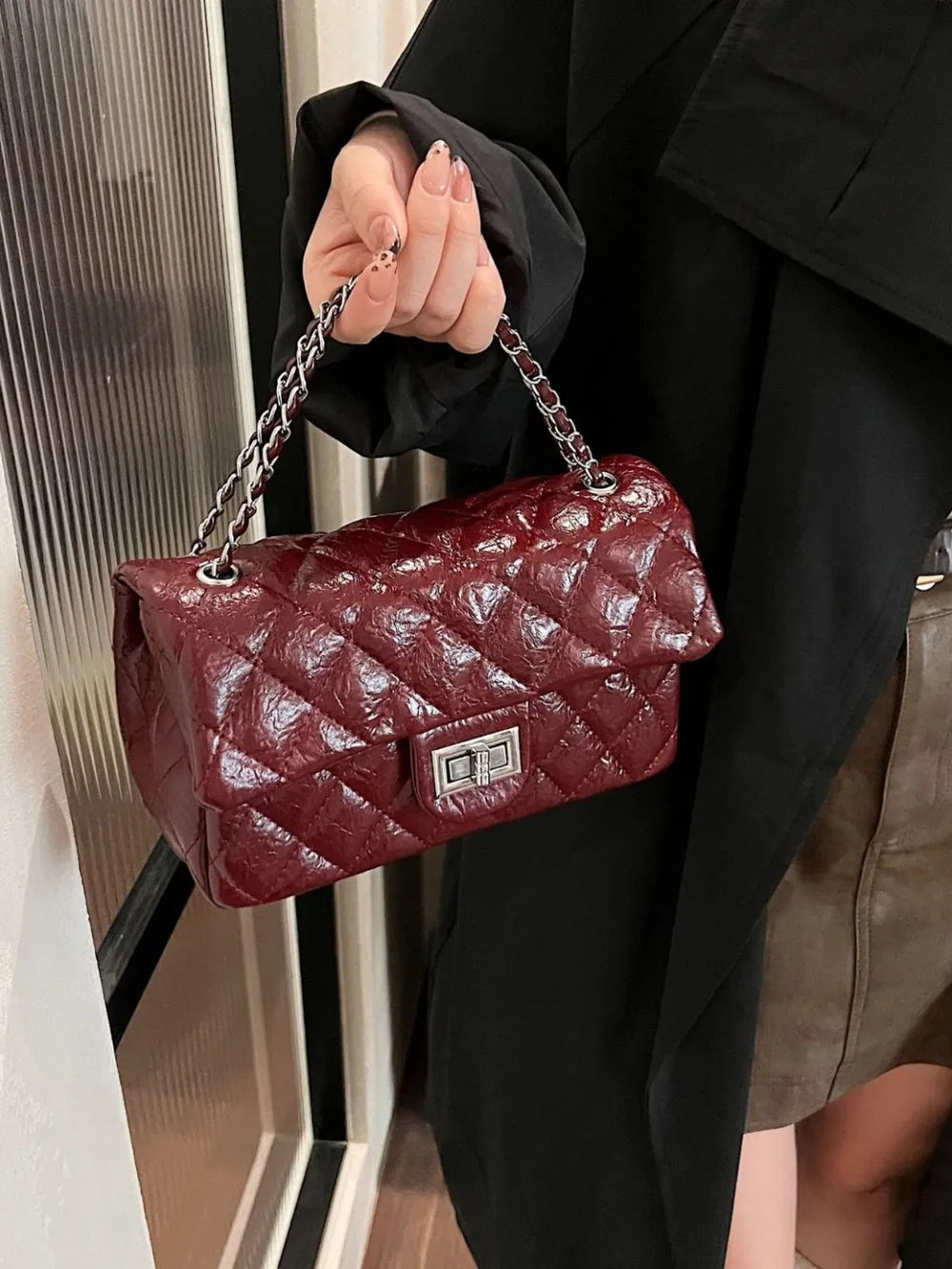 Elegant crossbody purse for women

