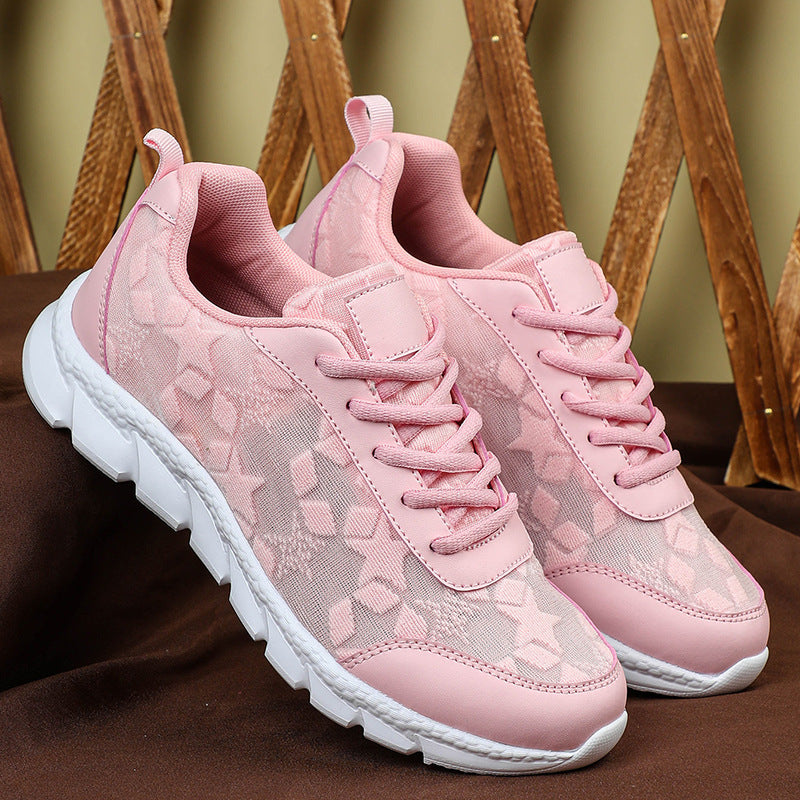 Women’s lightweight workout shoes

