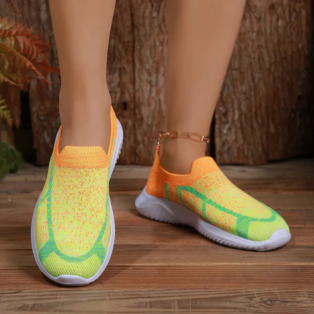 Comfortable walking sneakers

