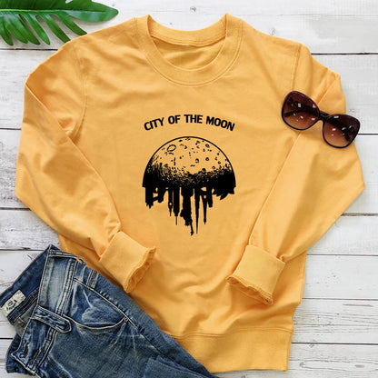 Moon print round neck long sleeved sweatshirt