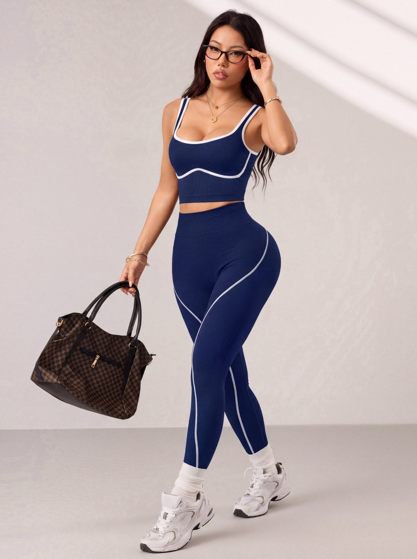 Seamless Yoga Pants Set for Women, Color-Blocking Sports Fitness Set, Running Fitness Tank Top, High-Waisted Peach Butt Pants