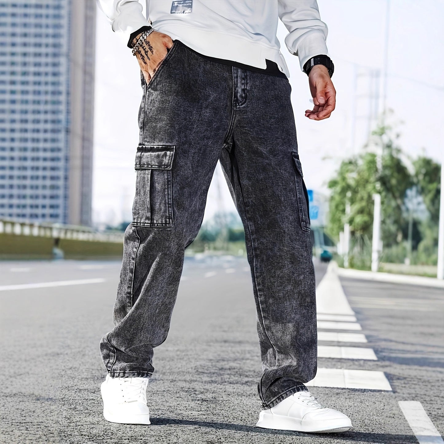 The 'District' Multi-Pocket Utility Denim Jeans