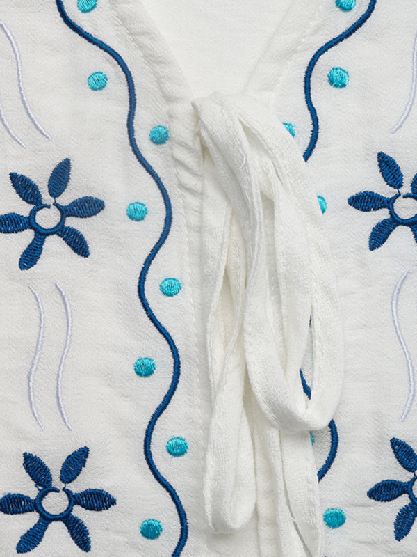Open cardigan with embroidered vest and shorts