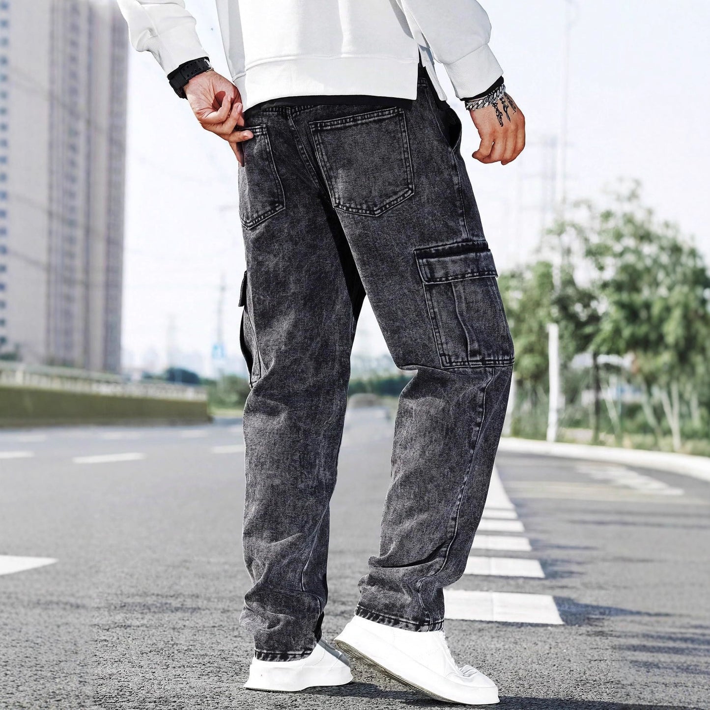 The 'District' Multi-Pocket Utility Denim Jeans