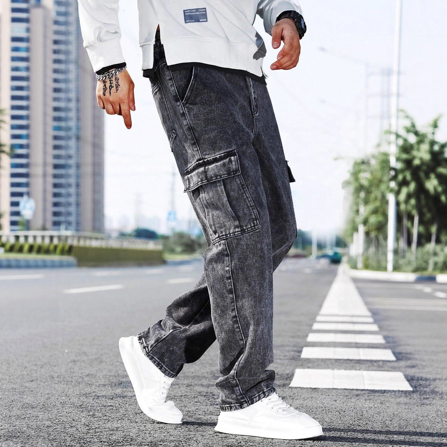 The 'District' Multi-Pocket Utility Denim Jeans
