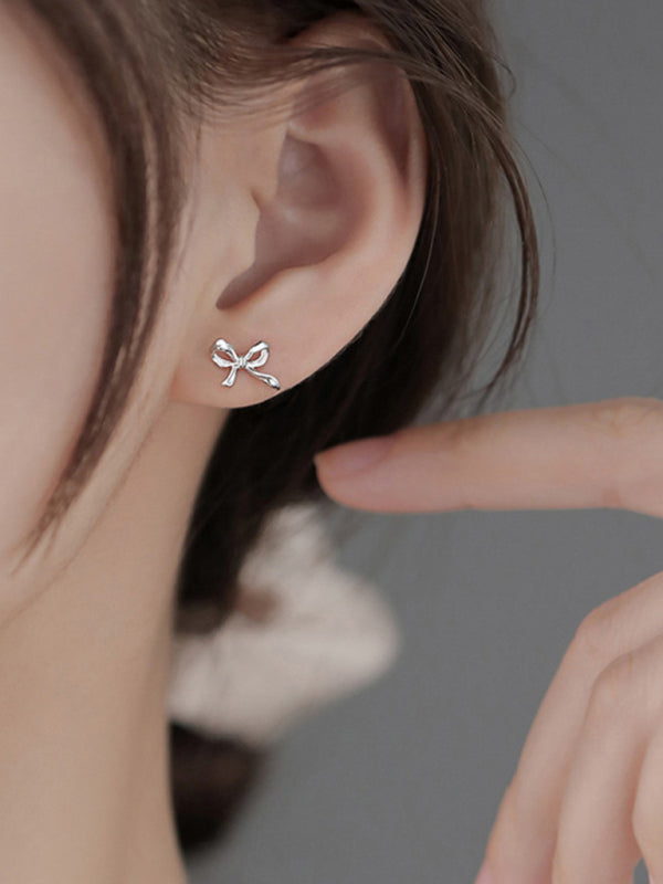 New retro bow earrings, elegant and high-end earrings, simple earrings for women