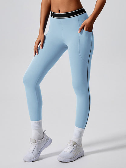 The Apex Contrast Performance Leggings