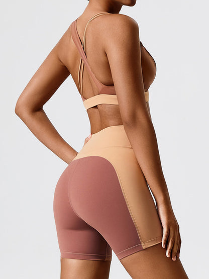 The Aura Eco-Conscious Open-Back Yoga Set