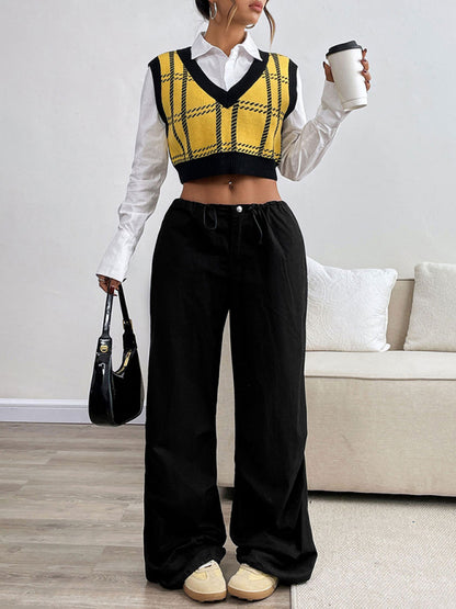 V-neck woolen checked vest