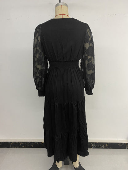 V-neck waist lace long-sleeved solid color dress